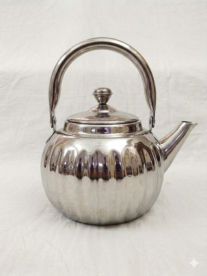 Stainless Steel Stove Kettle – Melon Design Mirror Polish | ChefTools